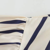 Gestreept shirt met pofmouwen en knoopsluiting voor dames SP068: Bruine strepen / L