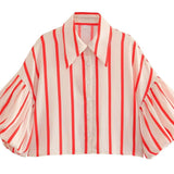 Gestreept shirt met pofmouwen en knoopsluiting voor dames SP068: Bruine strepen / L