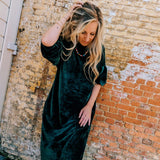 Hola Velvet Dress Green (levering 17 Dec)