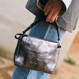 MOLISE Metallic handtas