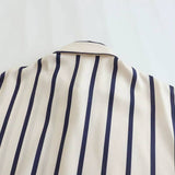 Gestreept shirt met pofmouwen en knoopsluiting voor dames SP068: Bruine strepen / L