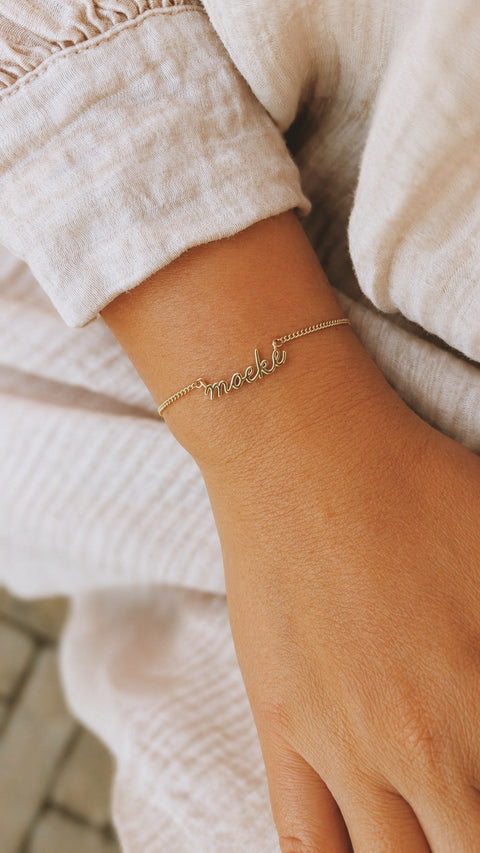 Moeke armbandje